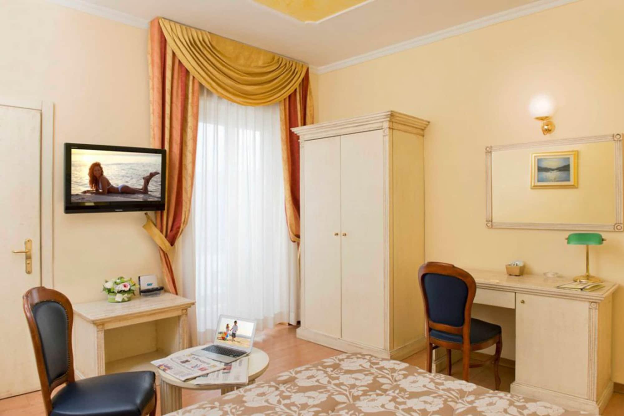 Hotel City Montesilvano Marina Esterno foto