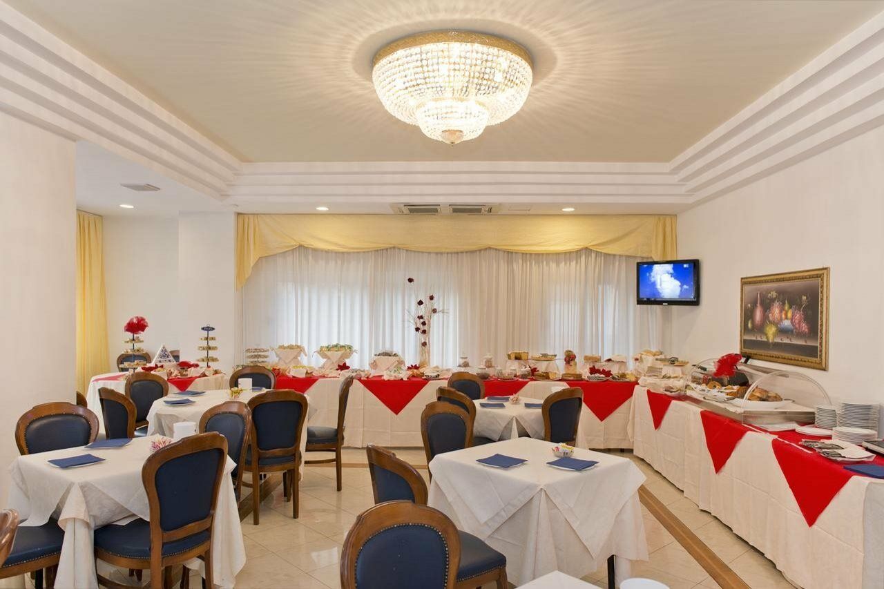 Hotel City Montesilvano Marina Esterno foto